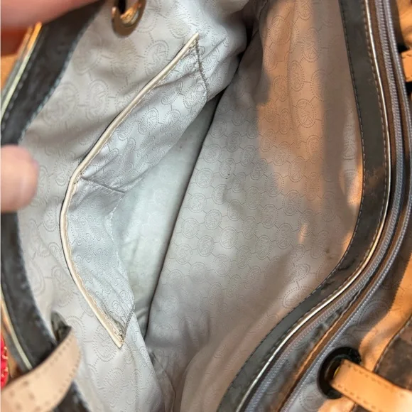Michael Kors MK Shimmering Silver Tote - Picture 5 of 13